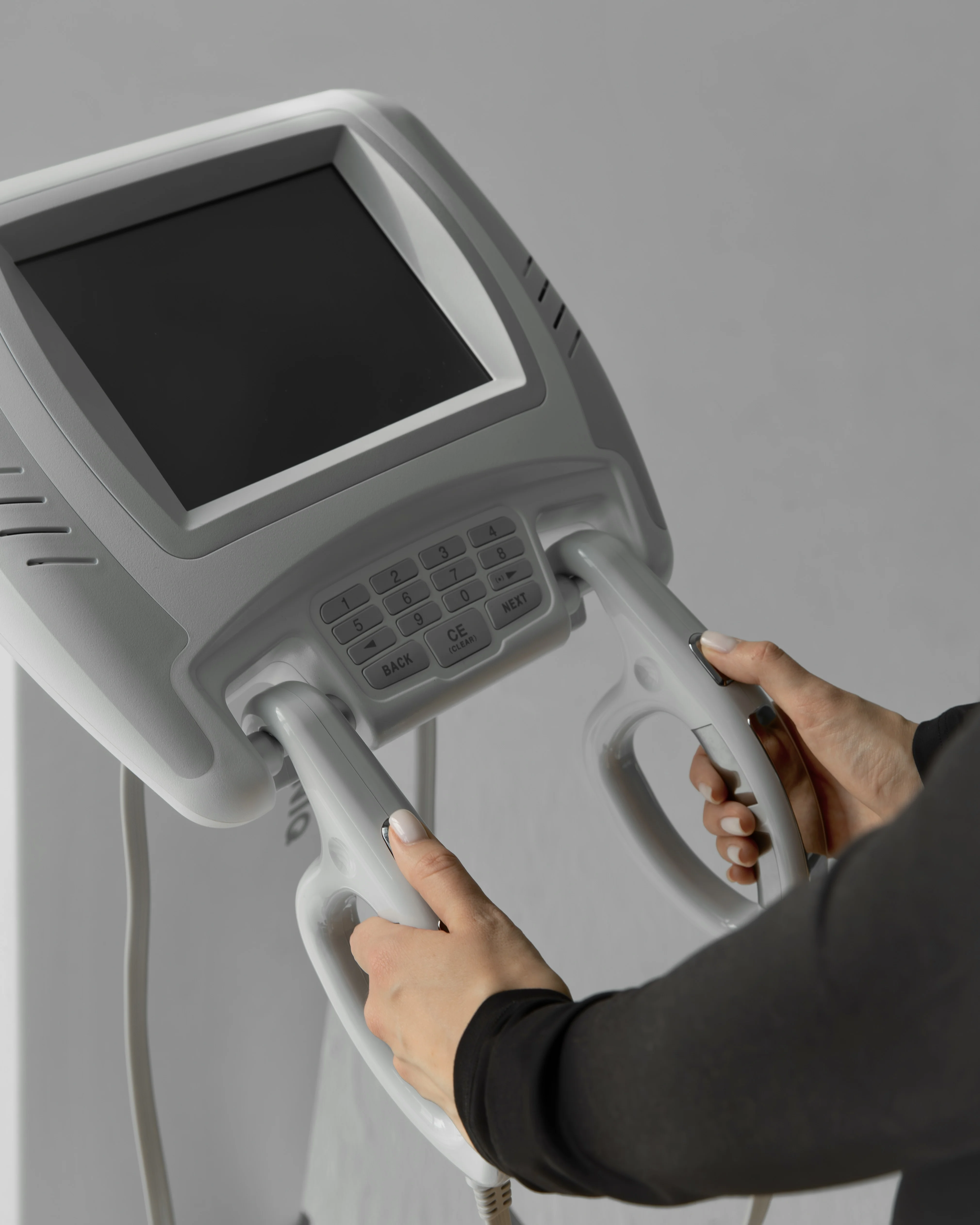 Анализатор состава тела Accuniq BC720